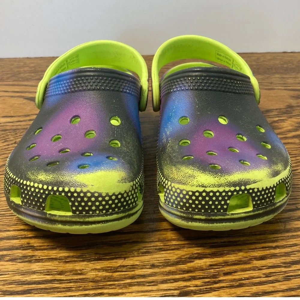 Crocs Classic Galaxy Spray Paint Clogs Kids Size C10 Neon Green Purple Black